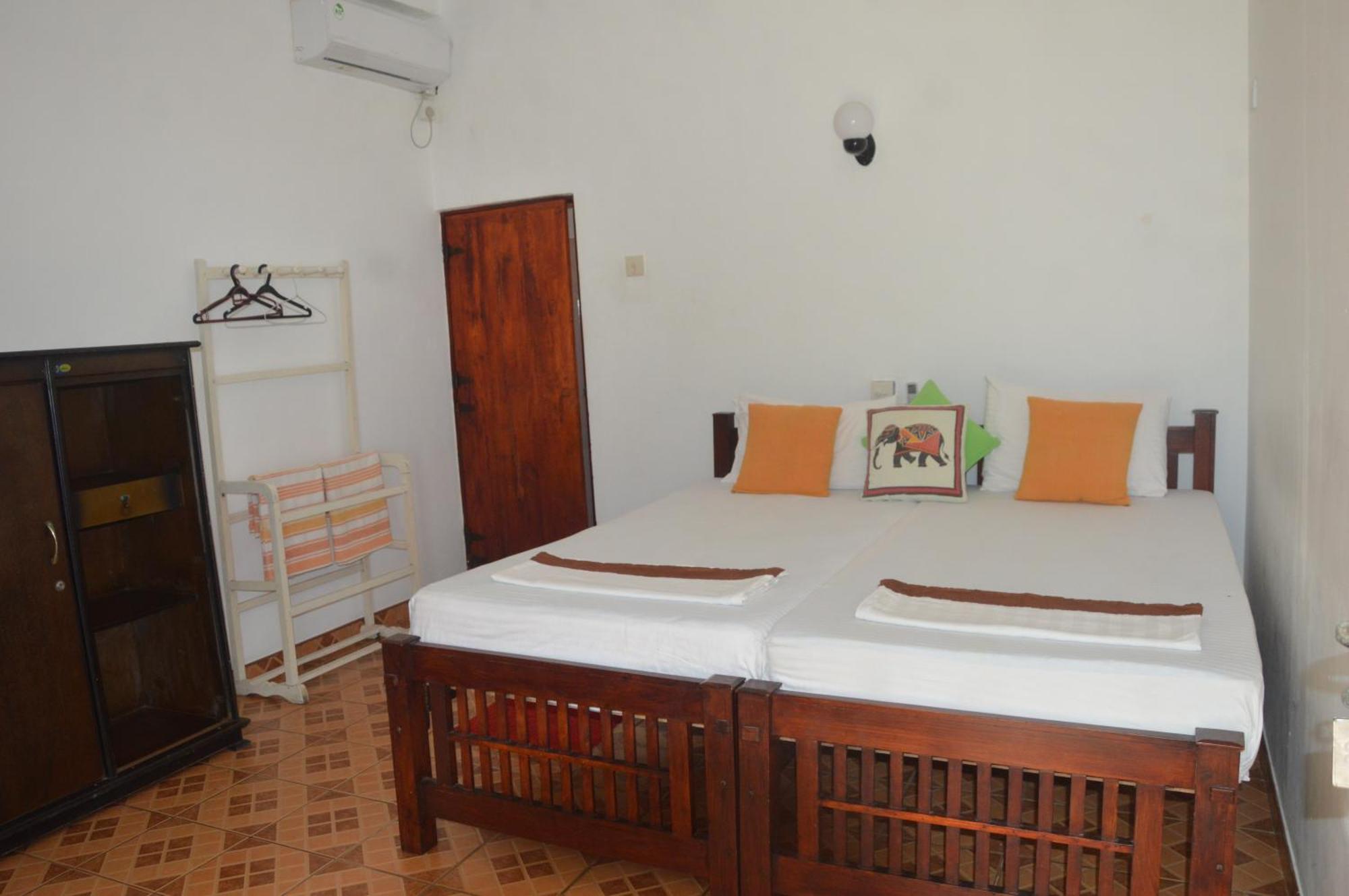 Hotel Weligama Bay View Exterior foto